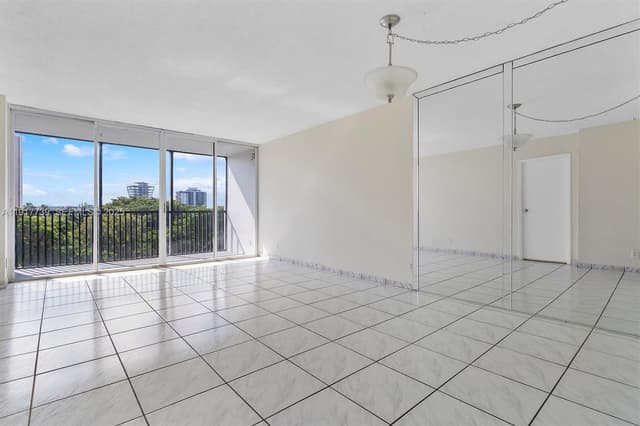 3101 N Country Club Dr # 504, Aventura FL 33180 - Aventura, FL - Photo 3