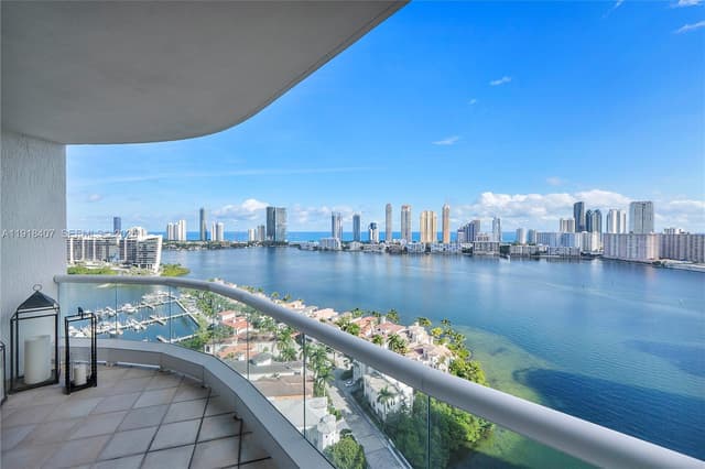 6000 Island Blvd # 2406, Aventura FL 33160 - Aventura, FL - Photo 2