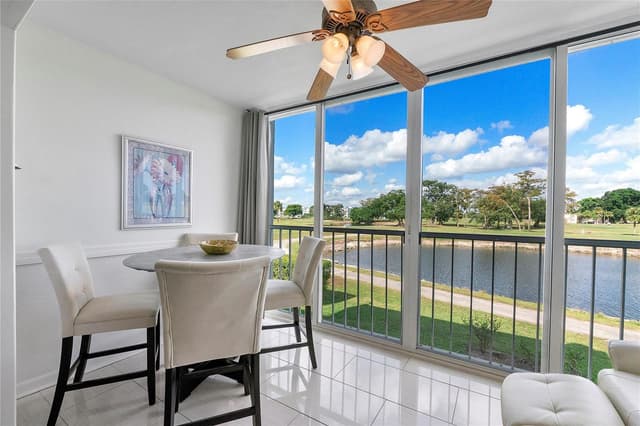 7807 Golf Circle Drive # 211, Margate FL 33063 - Margate, FL - Photo 2