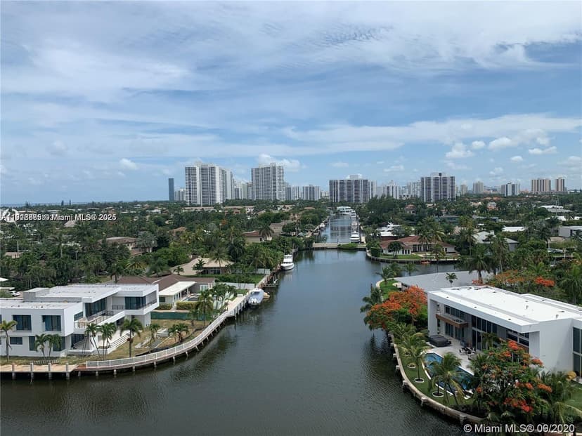 401 Golden Isles Dr # 1116, Hallandale Beach FL 33009