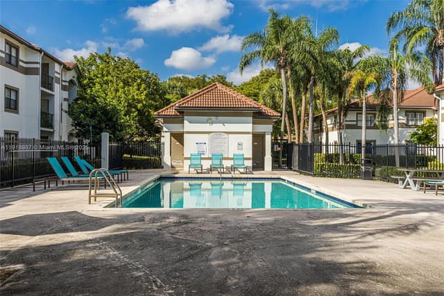 650 S Park Rd # 5, Hollywood FL 33021 - Hollywood, FL - Photo 5