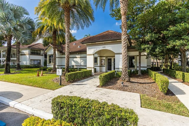 650 S Park Rd # 5, Hollywood FL 33021 - Hollywood, FL - Photo 4