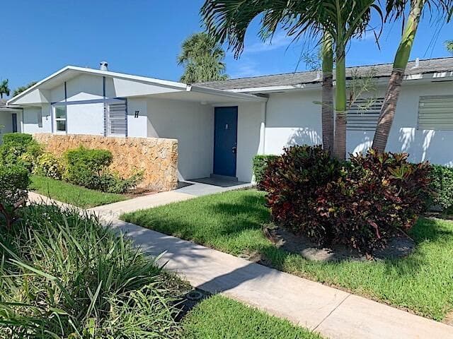 2667 Emory Dr Drive W # H, West Palm Beach FL 33415