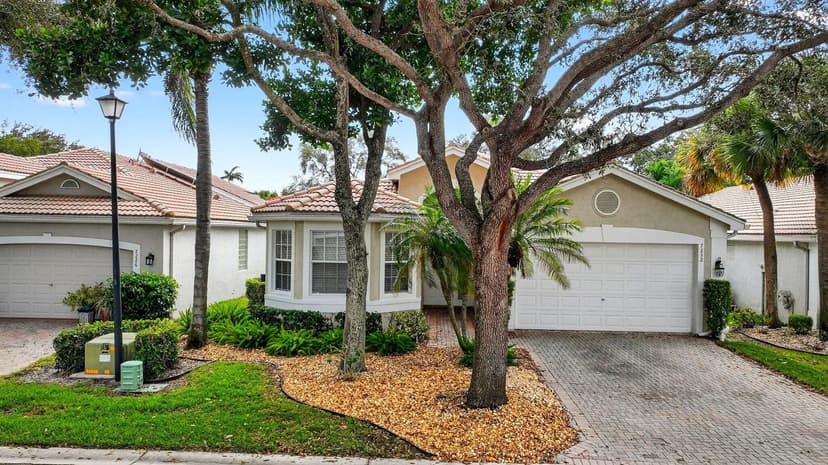 7232 Morocca Lake Drive, Delray Beach FL 33446