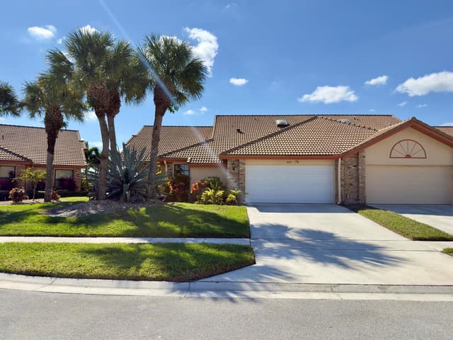 8491 Heather Place, Boynton Beach FL 33472 - Boynton Beach, FL - Photo 2