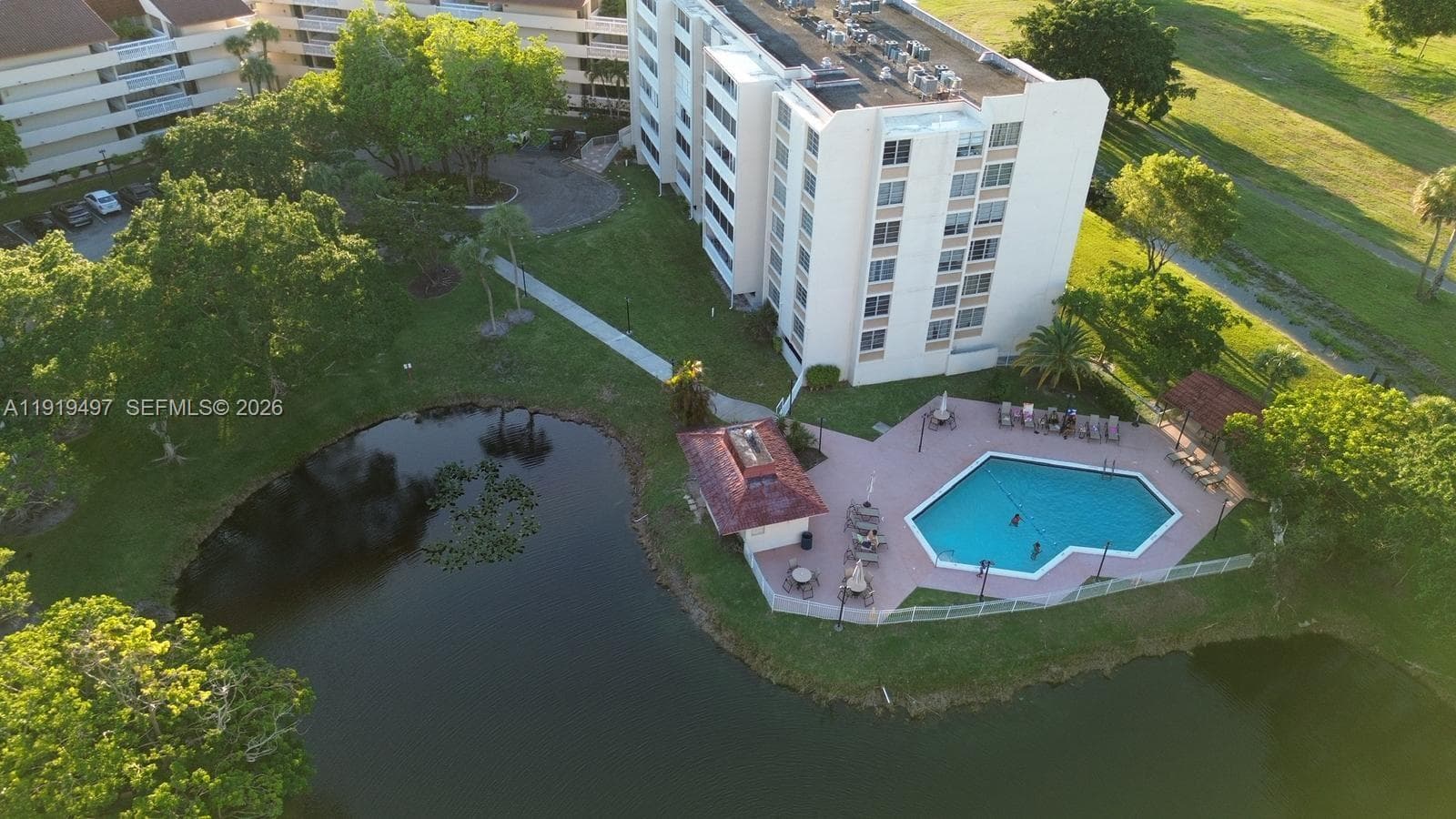 7051 Environ Blvd # 436, Lauderhill FL 33319 - Lauderhill, FL - Photo 1