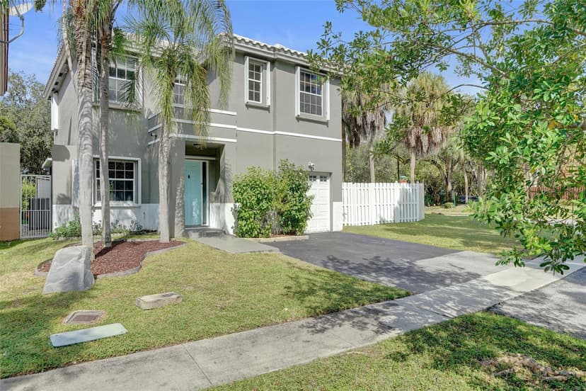 11567 N Open Court, Cooper City FL 33026