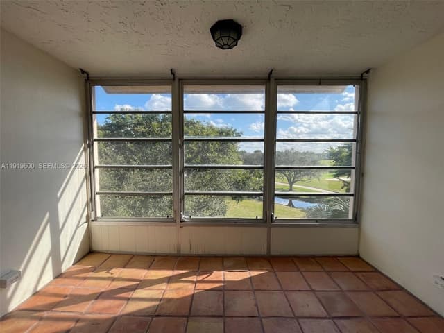 9471 Evergreen Pl # 401, Davie FL 33324 - Davie, FL - Photo 7