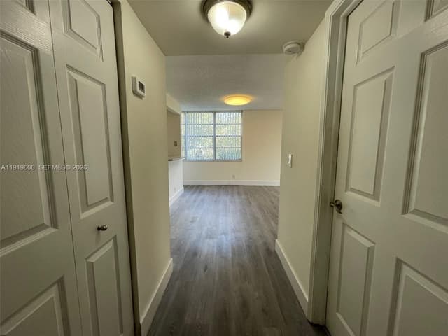 9471 Evergreen Pl # 401, Davie FL 33324 - Davie, FL - Photo 3