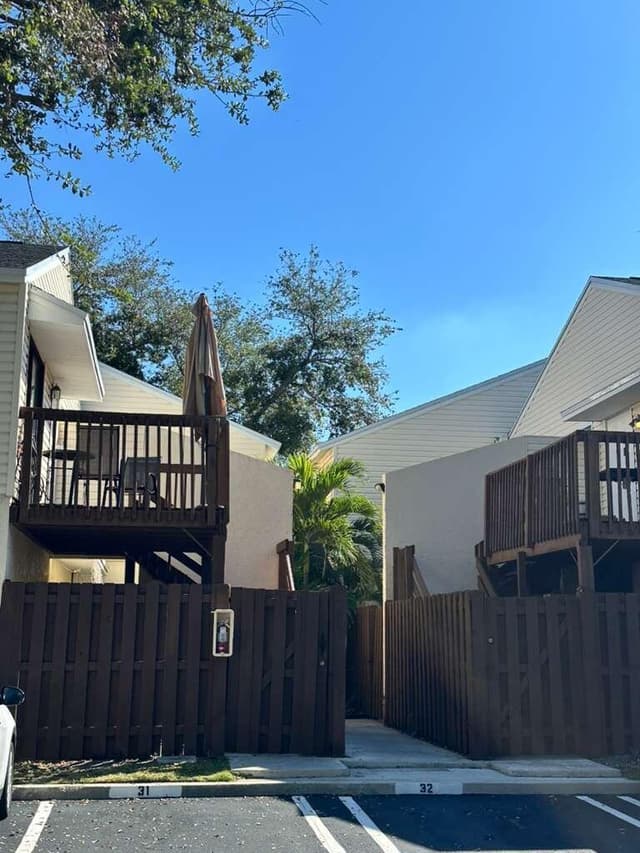 637 Executive Center Drive N # 203, West Palm Beach FL 33401 - West Palm Beach, FL - Photo 2