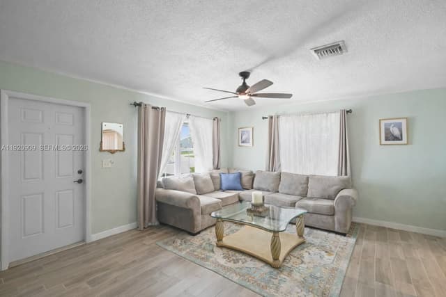 142 NW 10th Ct, Boynton Beach FL 33426 - Boynton Beach, FL - Photo 7