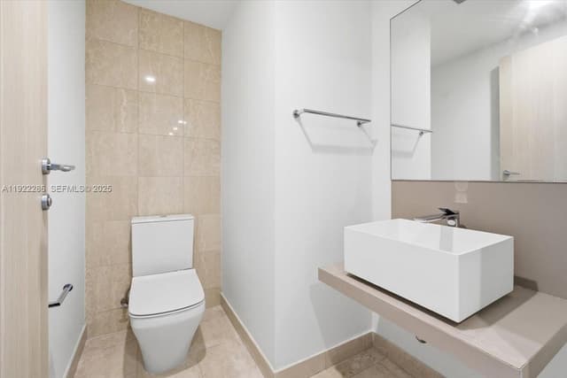 1000 Brickell Plz # 3211, Miami FL 33131 - Miami, FL - Photo 2
