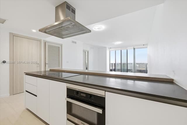 1000 Brickell Plz # 3211, Miami FL 33131 - Miami, FL - Photo 6