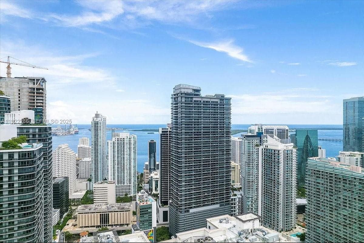 1000 Brickell Plz # 3211, Miami FL 33131 - Miami, FL - Photo 1