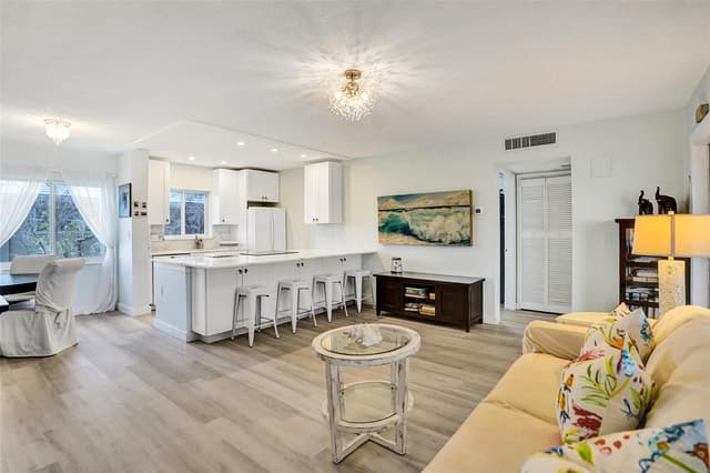 4848 NE 23 Avenue # 9C, Fort Lauderdale FL 33308 - Fort Lauderdale, FL - Photo 2