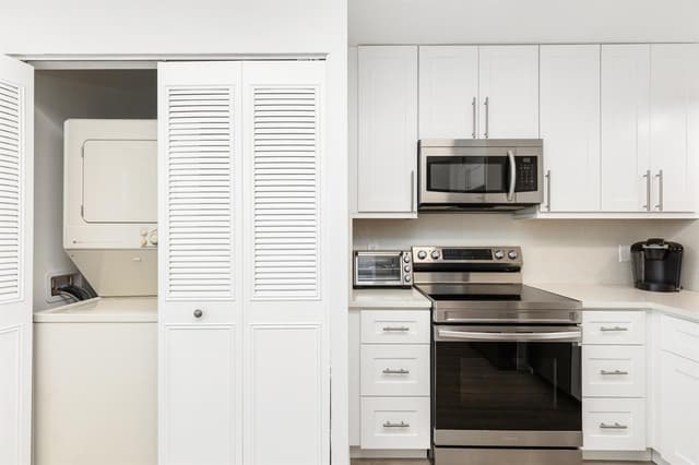 6650 S Oriole Boulevard # 4080, Delray Beach FL 33446 - Delray Beach, FL - Photo 2