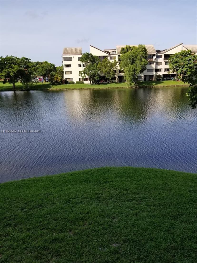 6701 SW 116th COURT # 203, Miami FL 33173