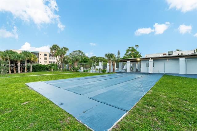 2840 Somerset Dr # 207M, Lauderdale Lakes FL 33311 - Lauderdale Lakes, FL - Photo 7