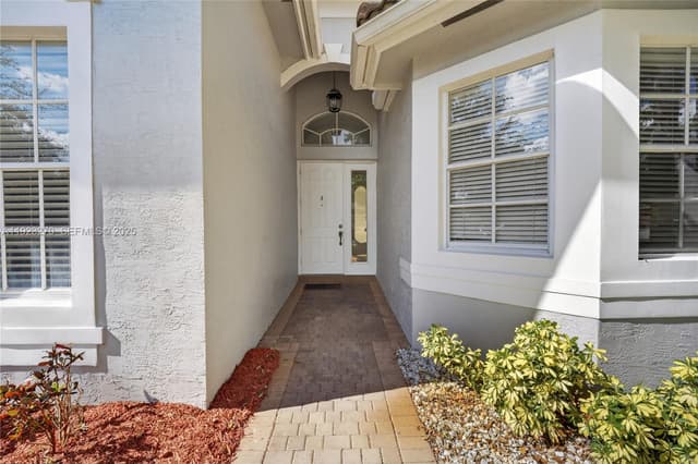 4988 SW 183rd Ave, Miramar FL 33029 - Miramar, FL - Photo 4