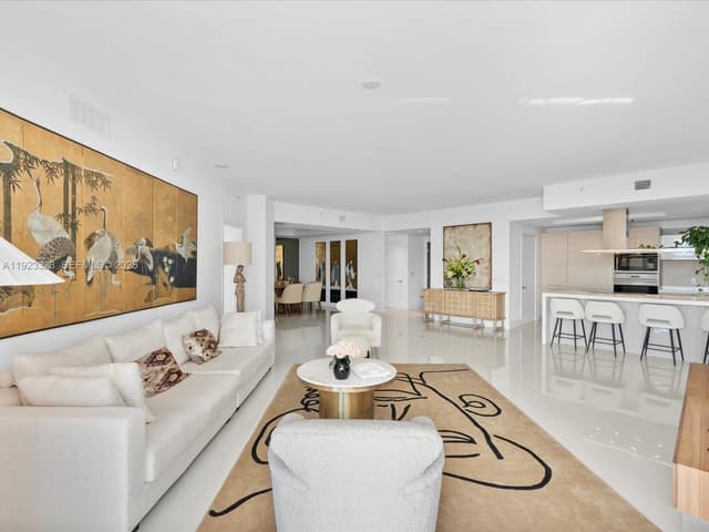 17111 Biscayne Blvd # 1104, North Miami Beach FL 33160 - North Miami Beach, FL - Photo 2