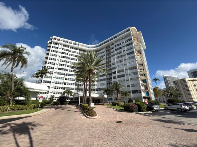100 Golden Isles Dr # 605, Hallandale Beach FL 33009 - Hallandale Beach, FL - Photo 7
