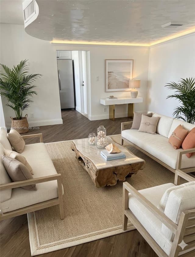 100 Golden Isles Dr # 605, Hallandale Beach FL 33009 - Hallandale Beach, FL - Photo 3