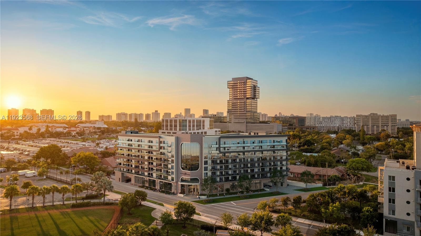 218 SE 7th St # 517, Hallandale Beach FL 33009