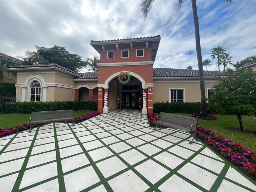 4167 N Haverhill Road # 1102, West Palm Beach FL 33417