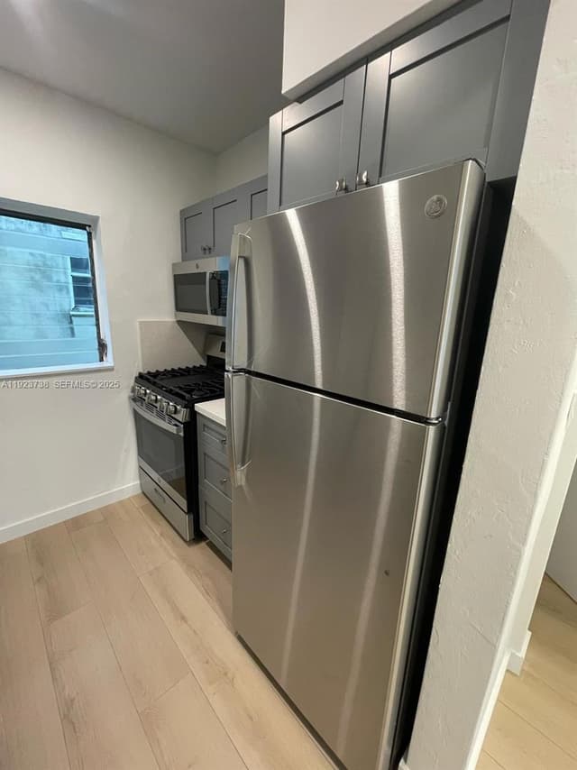 544 Michigan Ave # 10, Miami Beach FL 33139 - Miami Beach, FL - Photo 5