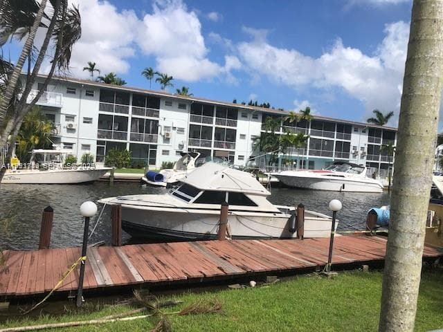 645 NE 77th St # 8, Miami FL 33138 - Miami, FL - Photo 6