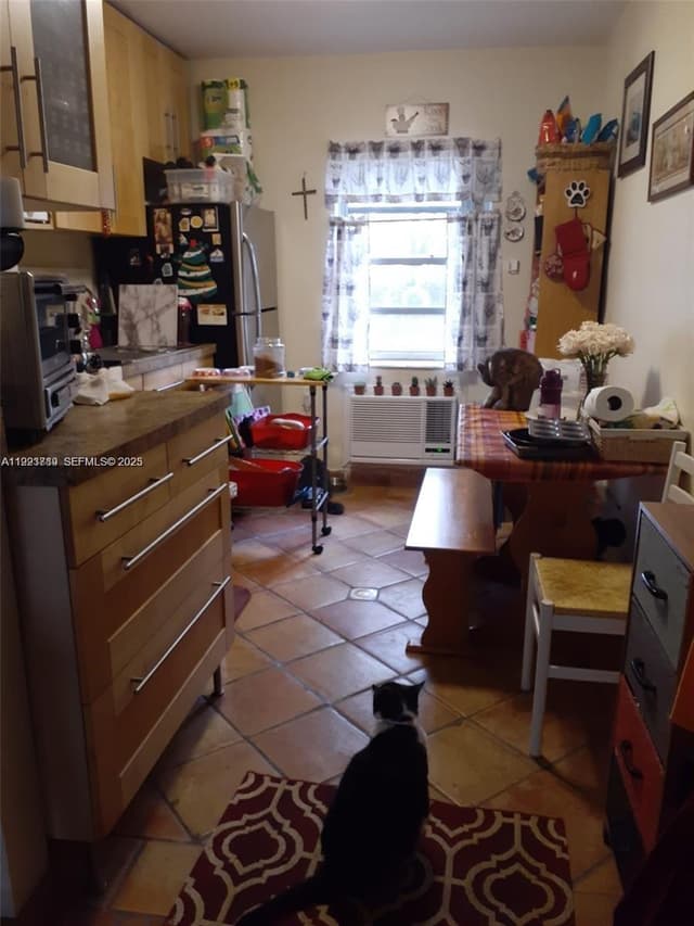 645 NE 77th St # 8, Miami FL 33138 - Miami, FL - Photo 4