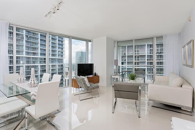 495 Brickell Avenue # 4010, Miami FL 33131 - Miami, FL - Photo 4