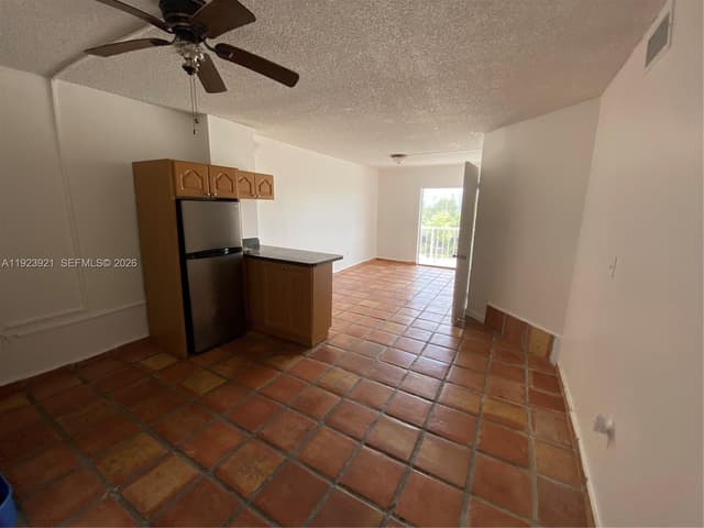 1650 NE 115th St # 405, Miami FL 33181 - Miami, FL - Photo 5