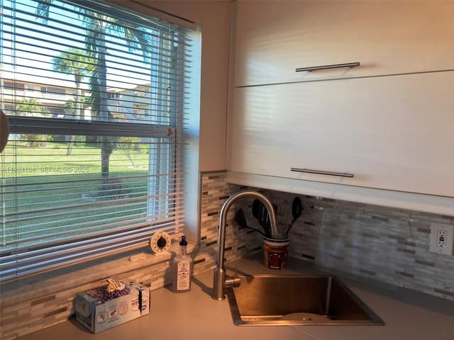 5300 Washington St # N117, Hollywood FL 33021 - Hollywood, FL - Photo 4