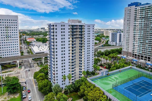 850 N Miami Ave # 408, Miami FL 33136 - Miami, FL - Photo 3
