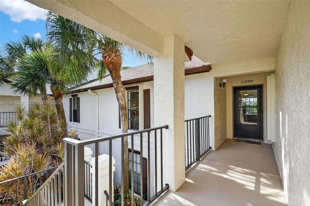 3259 Perimeter Dr # 3259, Green Acres FL 33467 - Green Acres, FL - Photo 5