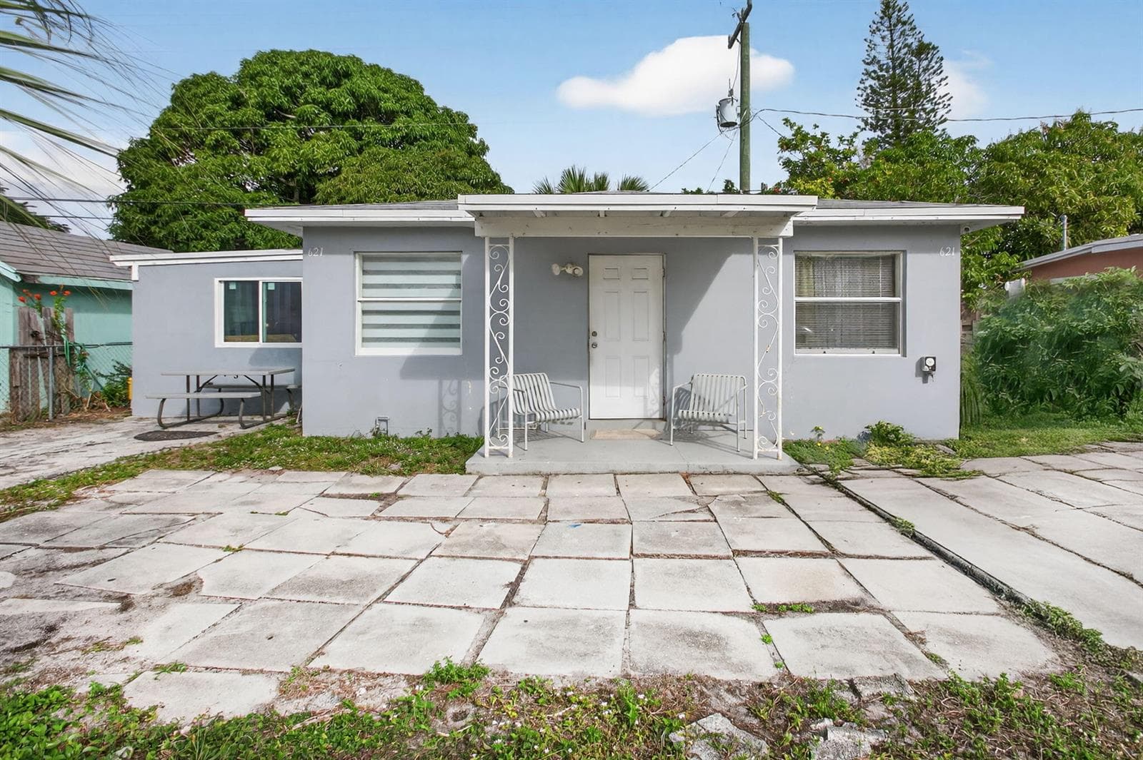 621 50th Street, West Palm Beach FL 33407 - West Palm Beach, FL - Photo 1