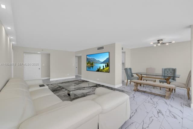 251 174th St # 1415, Sunny Isles Beach FL 33160 - Sunny Isles Beach, FL - Photo 2