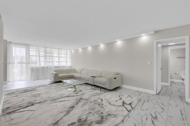 251 174th St # 1415, Sunny Isles Beach FL 33160 - Sunny Isles Beach, FL - Photo 3