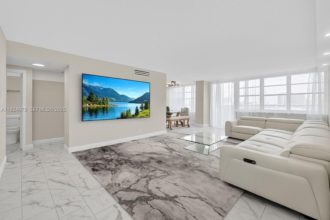 251 174th St # 1415, Sunny Isles Beach FL 33160 - Sunny Isles Beach, FL - Photo 1