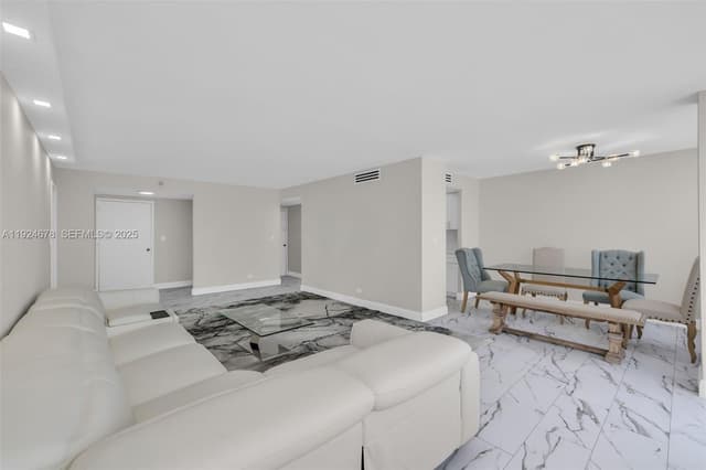 251 174th St # 1415, Sunny Isles Beach FL 33160 - Sunny Isles Beach, FL - Photo 4