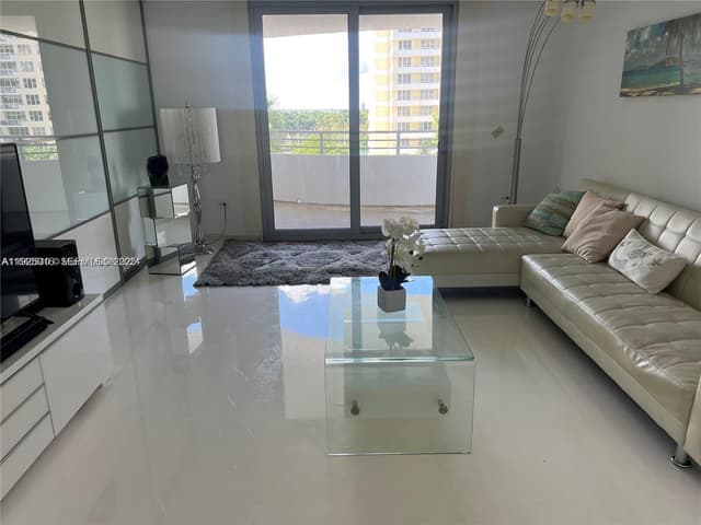 5555 Collins Ave # 7T, Miami Beach FL 33140 - Miami Beach, FL - Photo 7