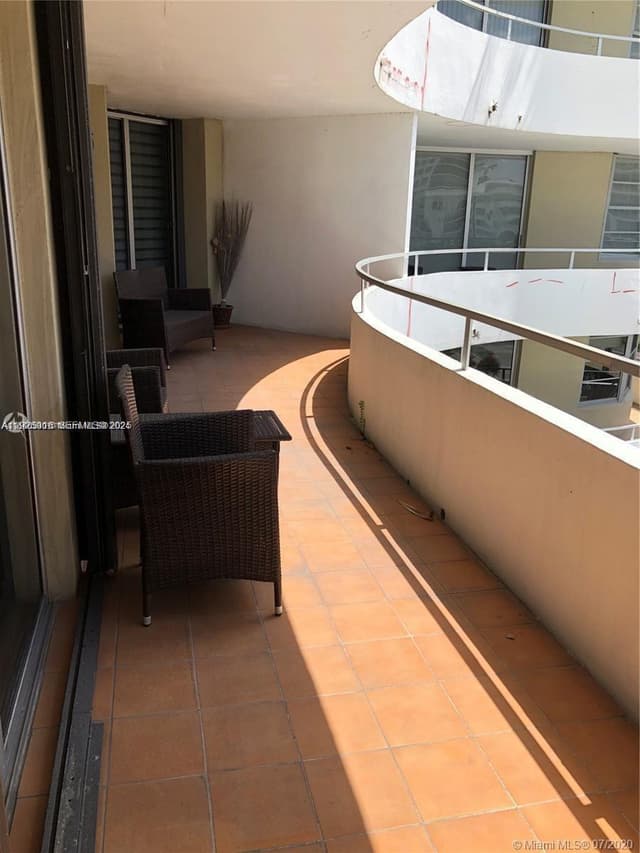 5555 Collins Ave # 7T, Miami Beach FL 33140 - Miami Beach, FL - Photo 5