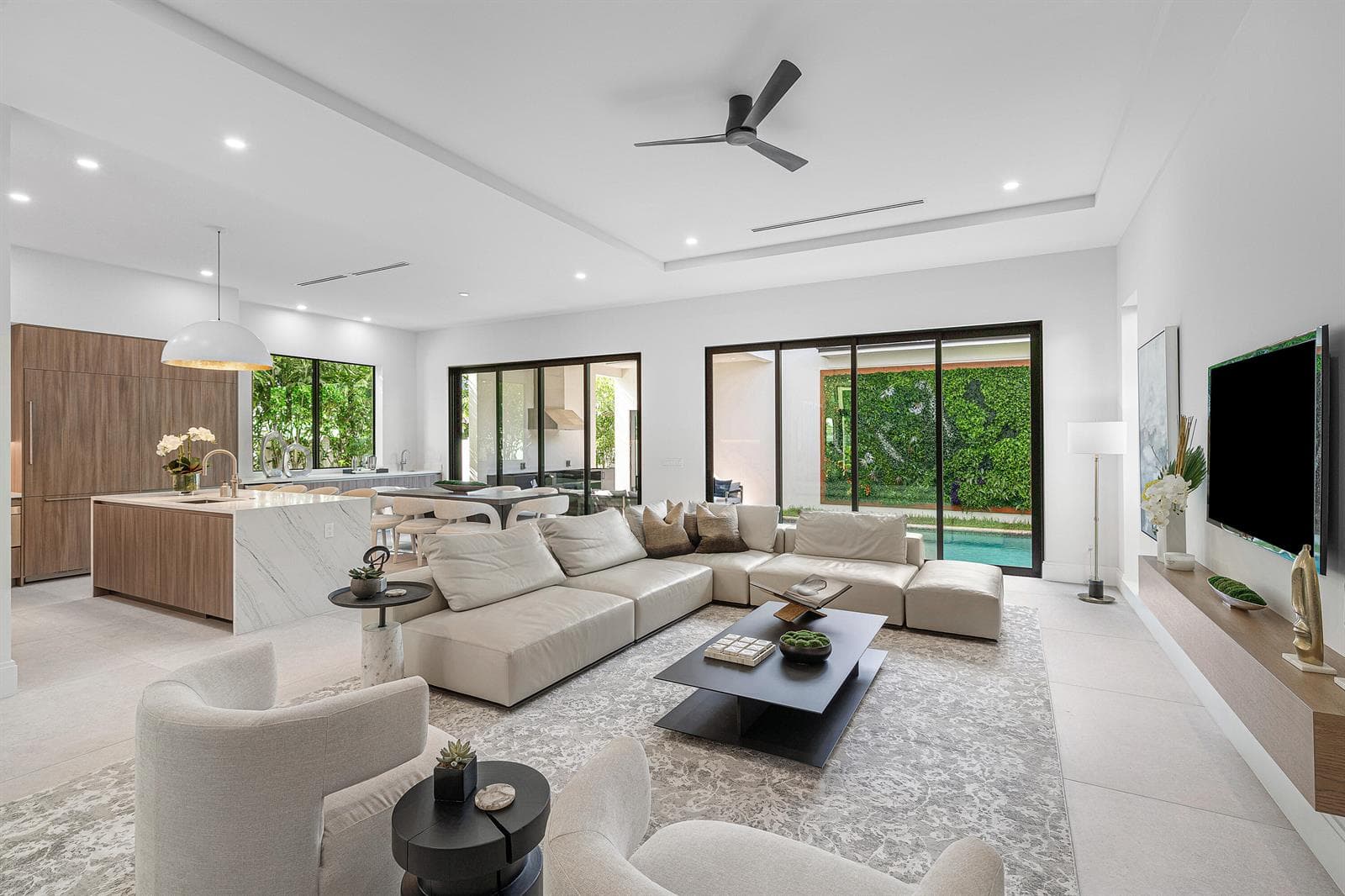 222 SE 5th Street, Delray Beach FL 33483