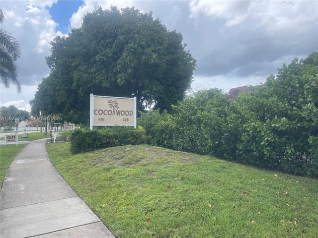 661 NE 195th St # 309, Miami FL 33179 - Miami, FL - Photo 2