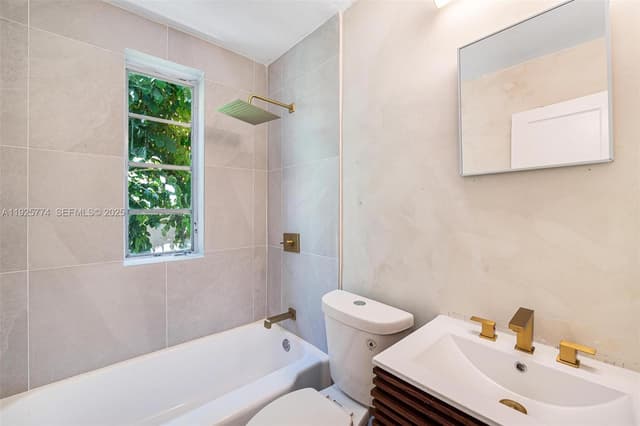 1611 Euclid Ave # 8, Miami Beach FL 33139 - Miami Beach, FL - Photo 2