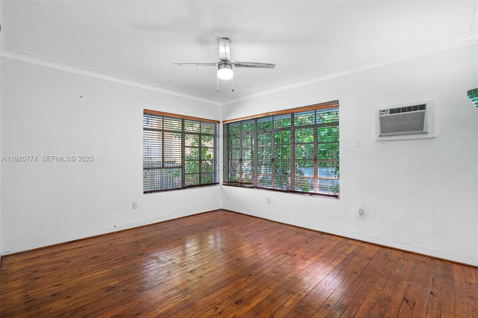 1611 Euclid Ave # 8, Miami Beach FL 33139 - Miami Beach, FL - Photo 1