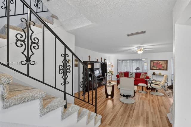 820 Salem Ln # B, Lake Worth FL 33467 - Lake Worth, FL - Photo 2