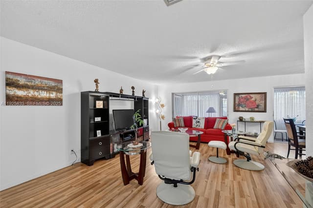820 Salem Ln # B, Lake Worth FL 33467 - Lake Worth, FL - Photo 3