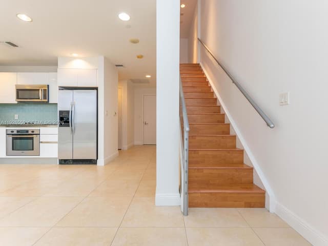 1050 Brickell Ave # 606, Miami FL 33131 - Miami, FL - Photo 4